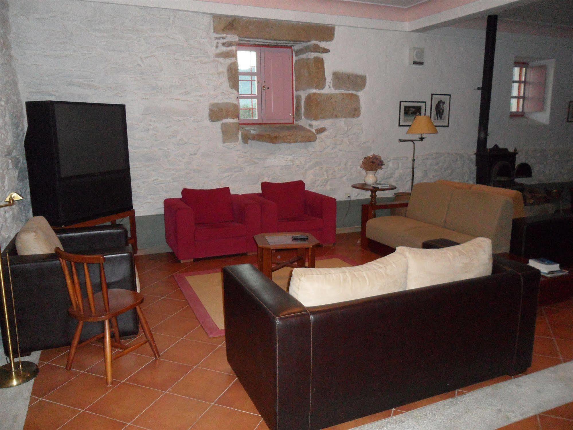 Quinta Do Barracao Da Vilarica Lodoes Exterior photo